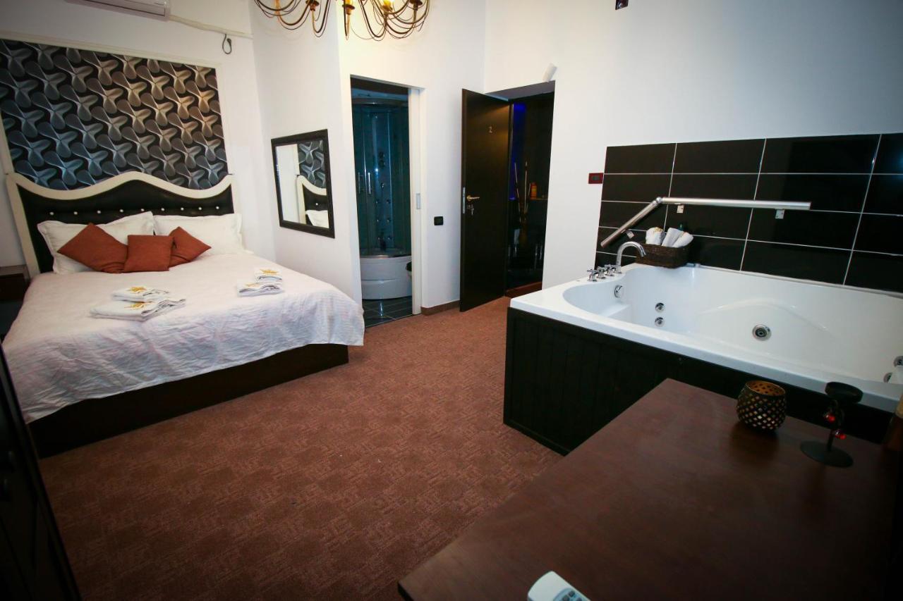 Karma Luxury Room Бухарест Экстерьер фото